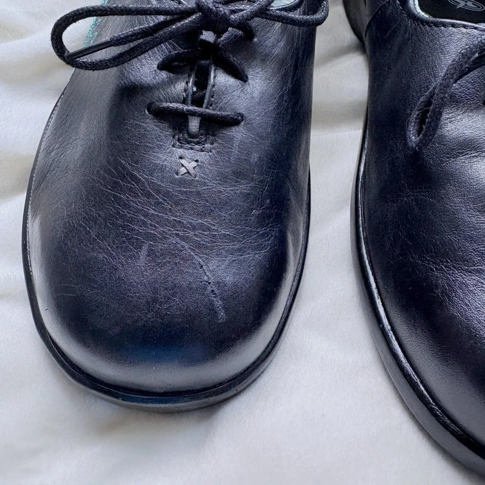 Aetrex black leather